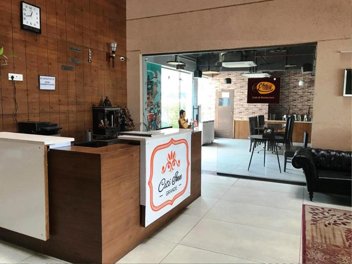 Hotel Citi Inn Grande Zirakpur 외부 사진