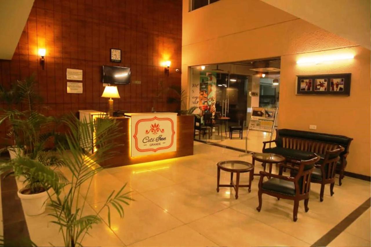Hotel Citi Inn Grande Zirakpur 외부 사진