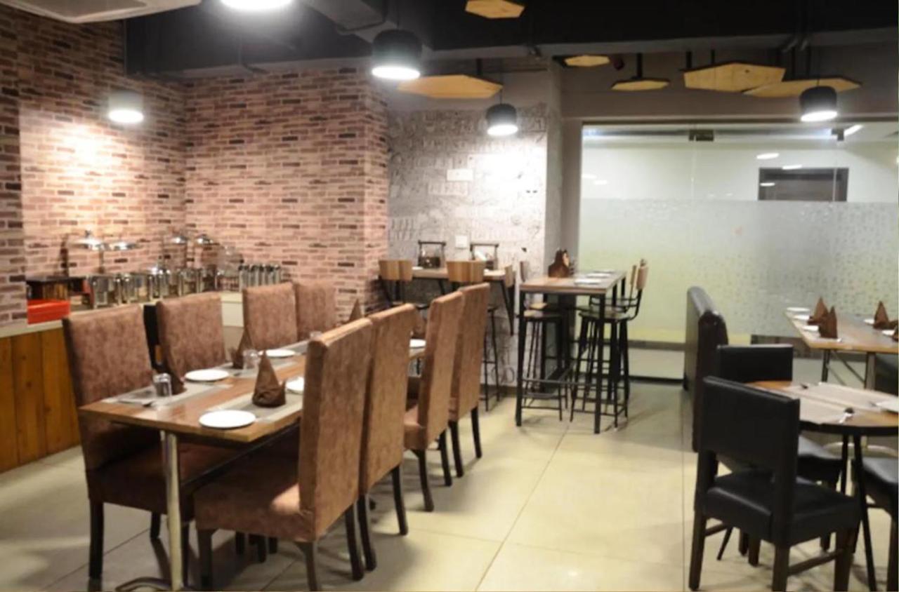Hotel Citi Inn Grande Zirakpur 외부 사진