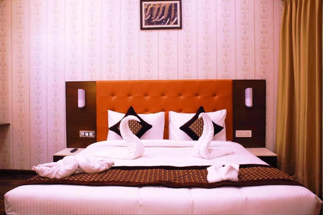 Hotel Citi Inn Grande Zirakpur 외부 사진